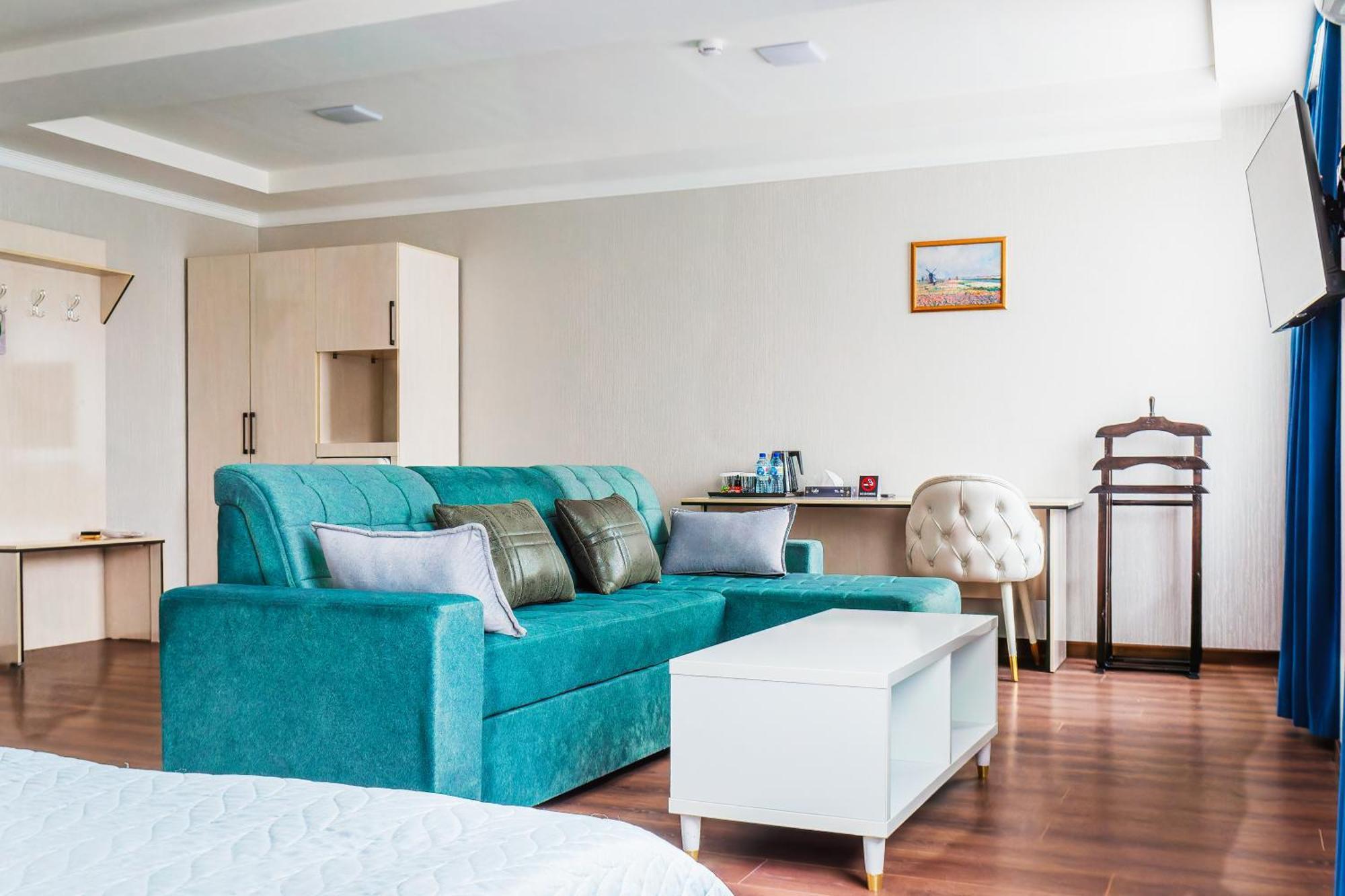 Rich Park Hotel Tashkent Bagian luar foto