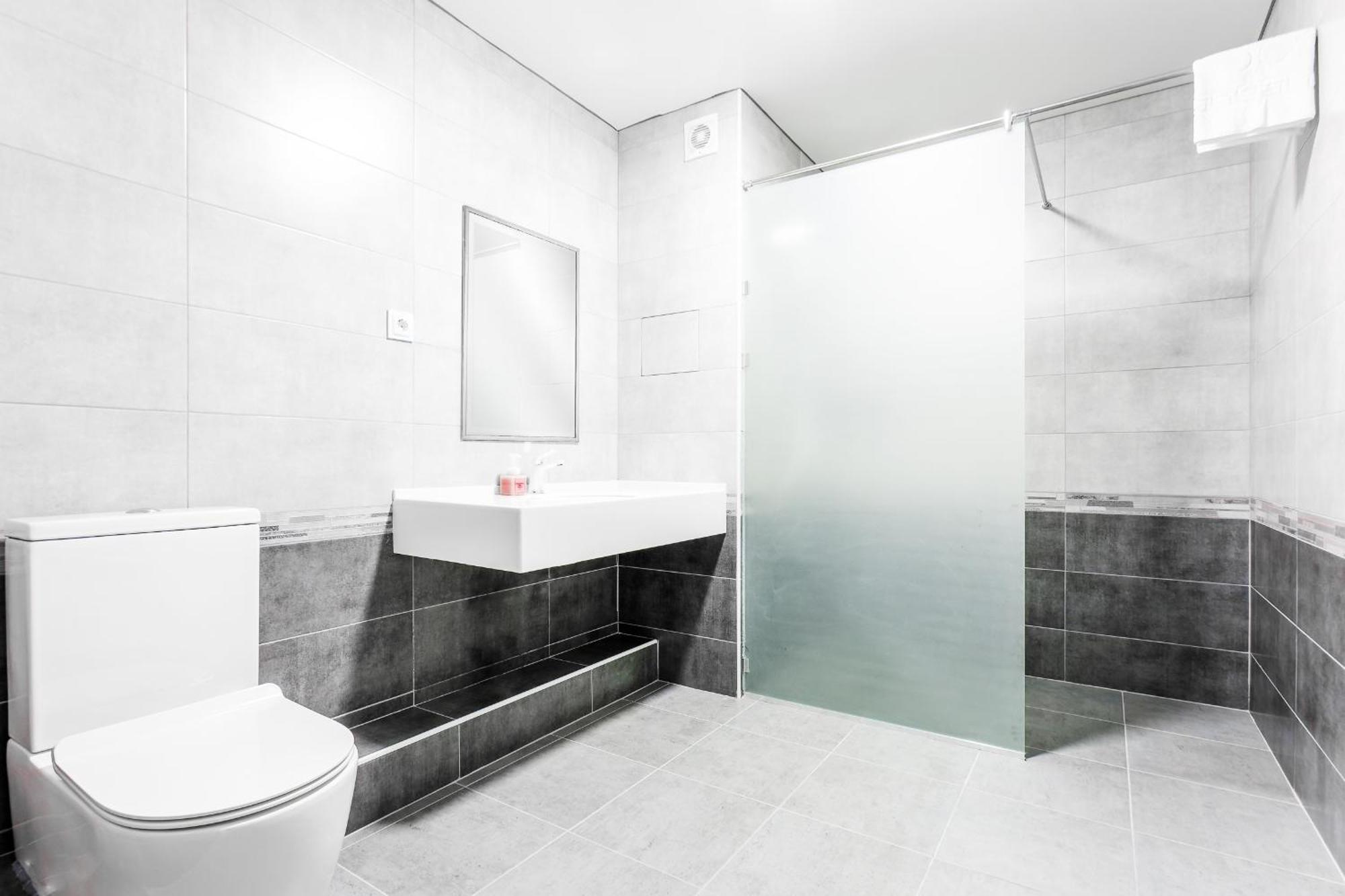Rich Park Hotel Tashkent Bagian luar foto