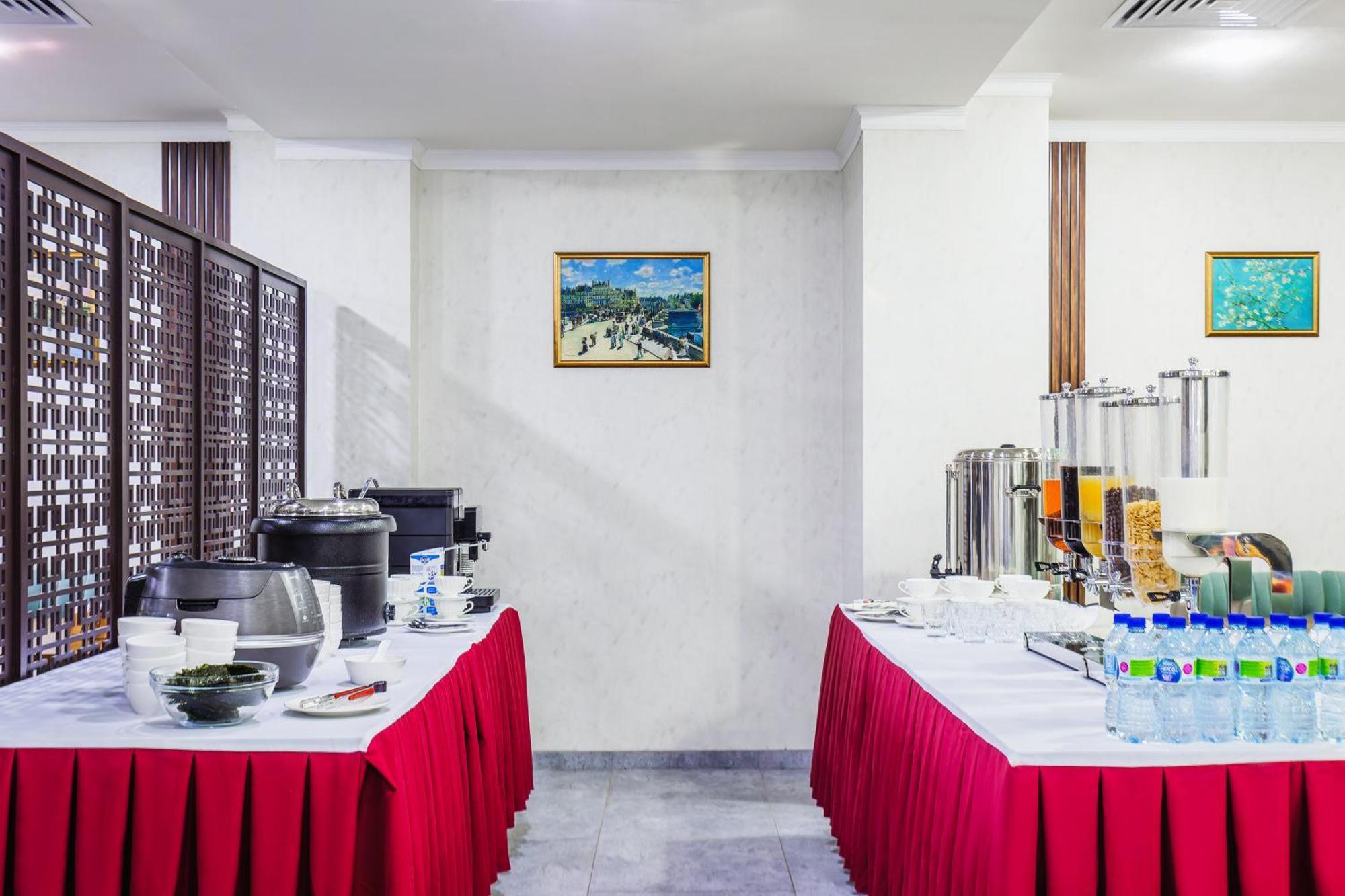 Rich Park Hotel Tashkent Bagian luar foto